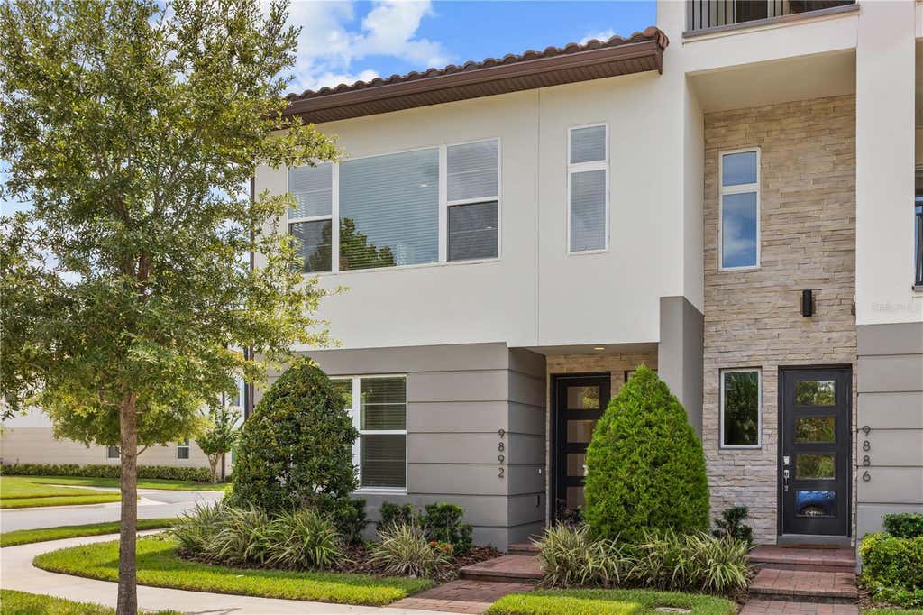 Photo of 9892 Bucklow Hill Drive, Orlando, FL 32832 (MLS # O6436840)