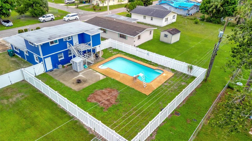 Photo of 1103 20th Avenue W, Palmetto, FL 34221 (MLS # A4663936)