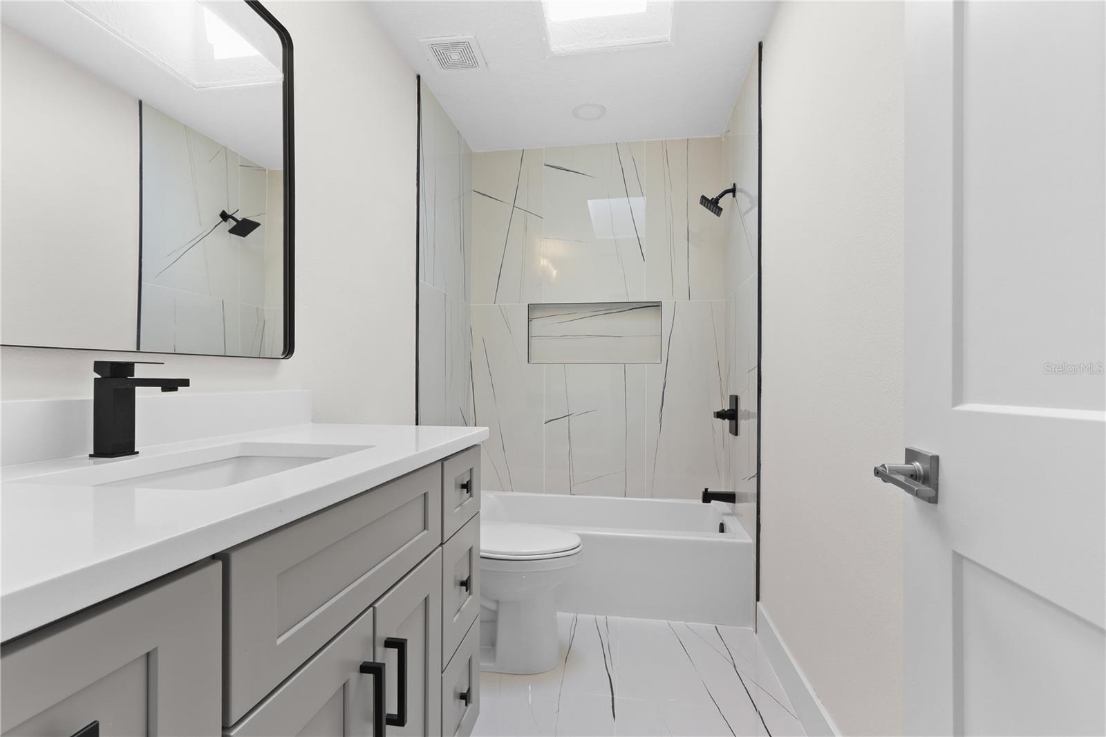 HARBOR BLUFFS SEC 5 - Residential