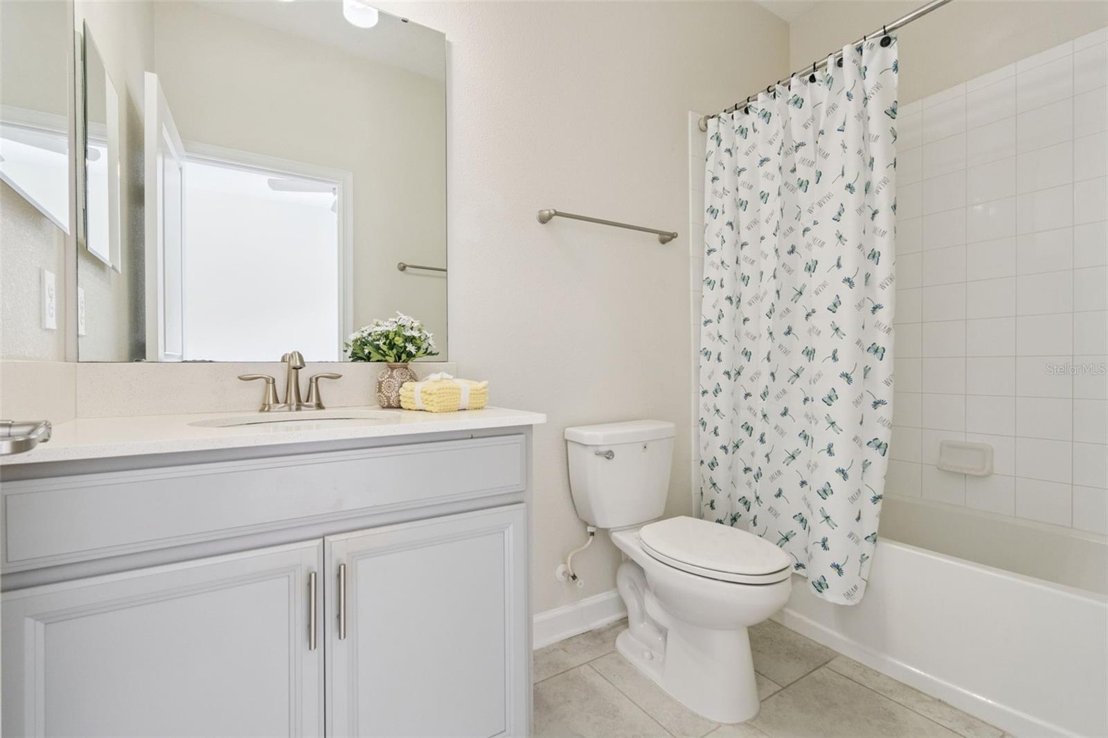 TRADITIONS PH 02 - Residential