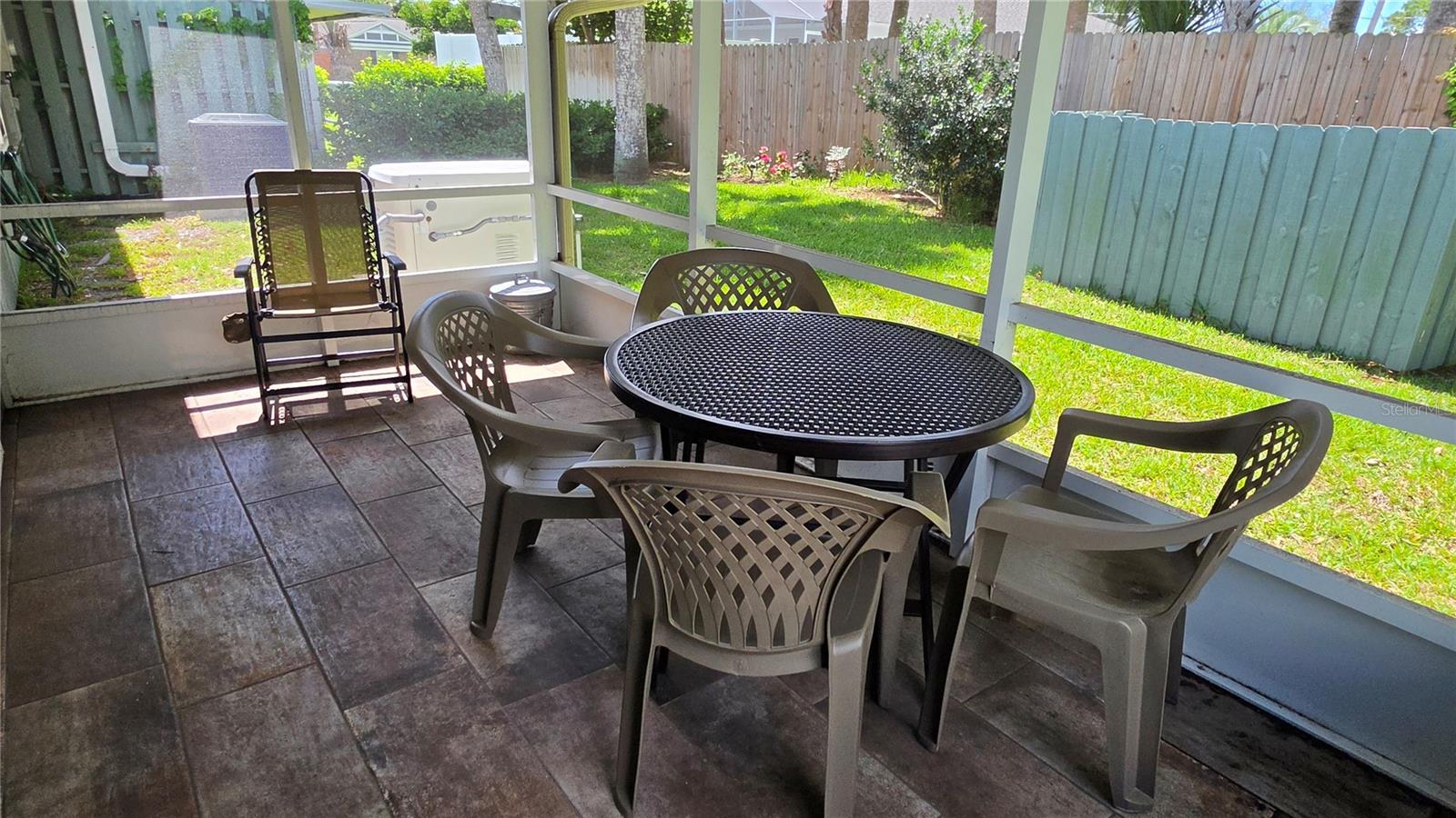 FAIRGREEN HOA UNIT 1B - Residential