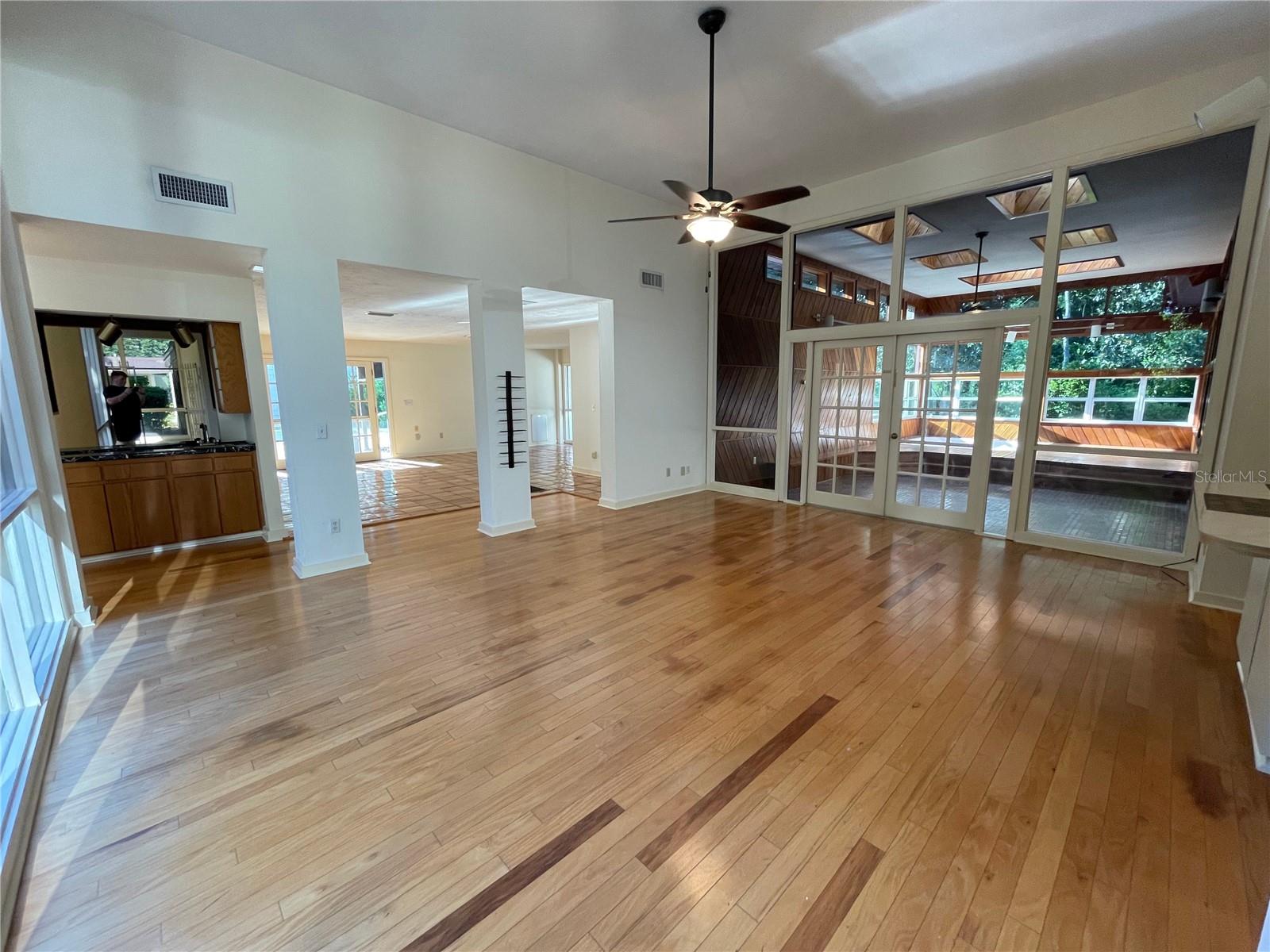 4140 NW 44TH AVENUE