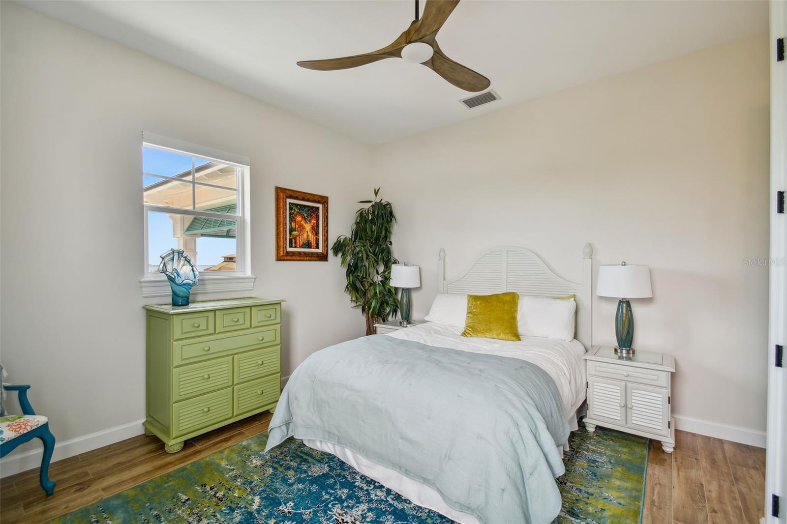 POINT SEASIDE PH 2 - Residential