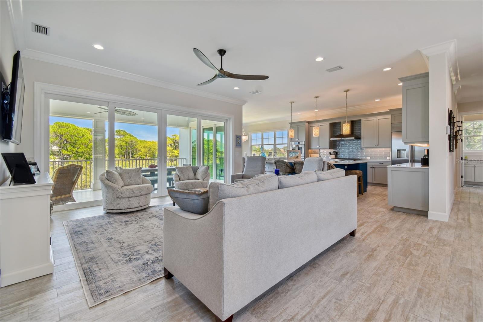 POINT SEASIDE PH 2 - Residential