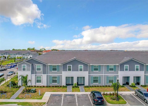 Photo of 7108 Oakmoss Loop, Davenport, FL 33837 (MLS # TB8544924)