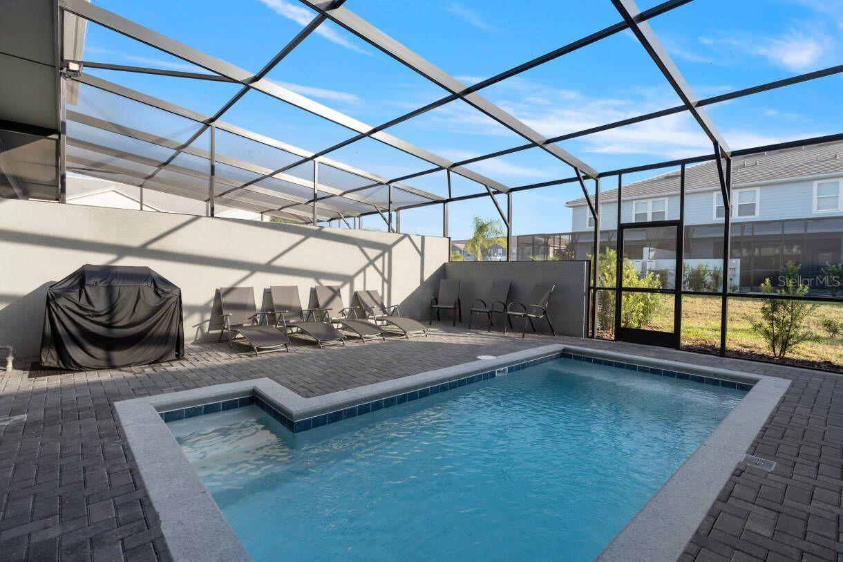 7108 OAKMOSS LOOP
