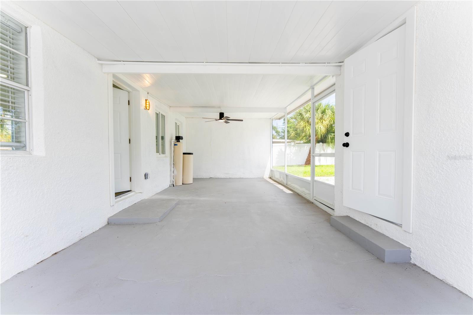 SHORE ACRES OVERLOOK SEC - Residential Lease