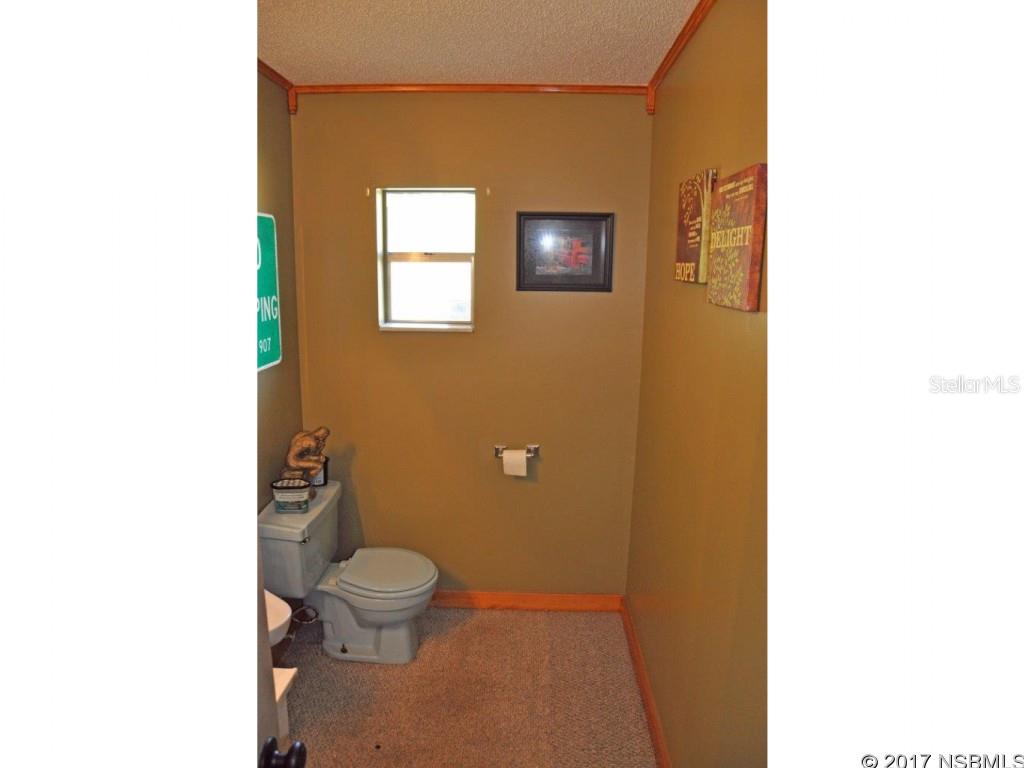 Hamiltons Add - Commercial Sale