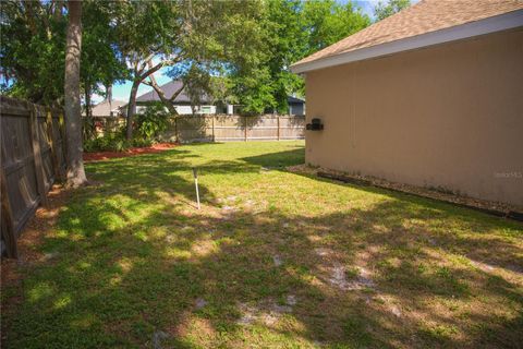 A home in WINTER HAVEN