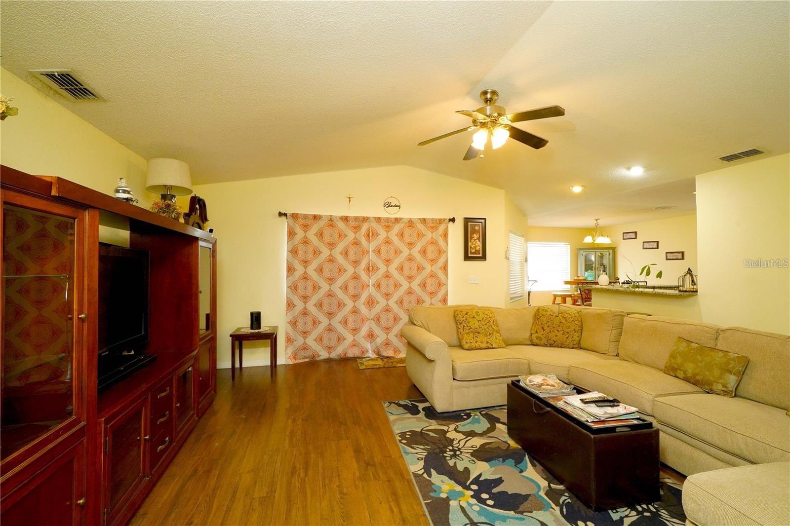 HIGHLAND CREST PH 02 - Residential