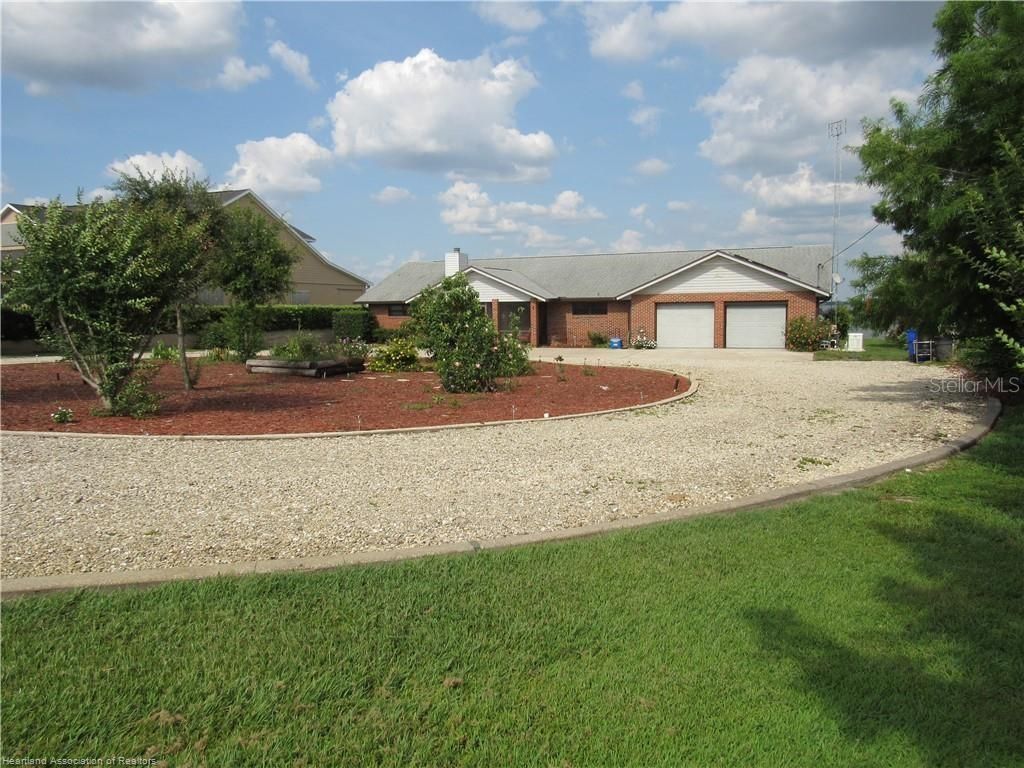 Photo of 3955 Placid View Drive, Lake Placid, FL 33852 (MLS # L4954026)