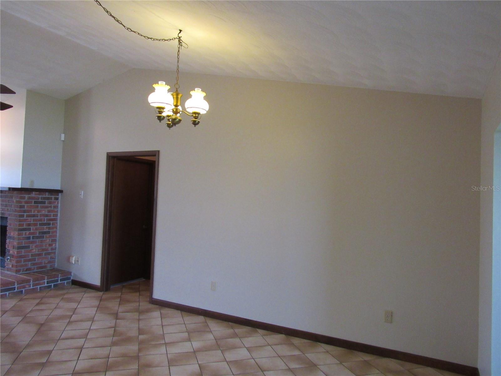 WOEPPEL LANDING - Residential