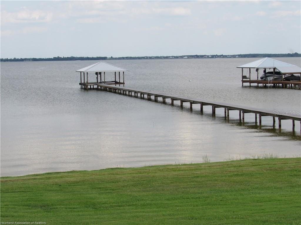 WOEPPEL LANDING - Residential