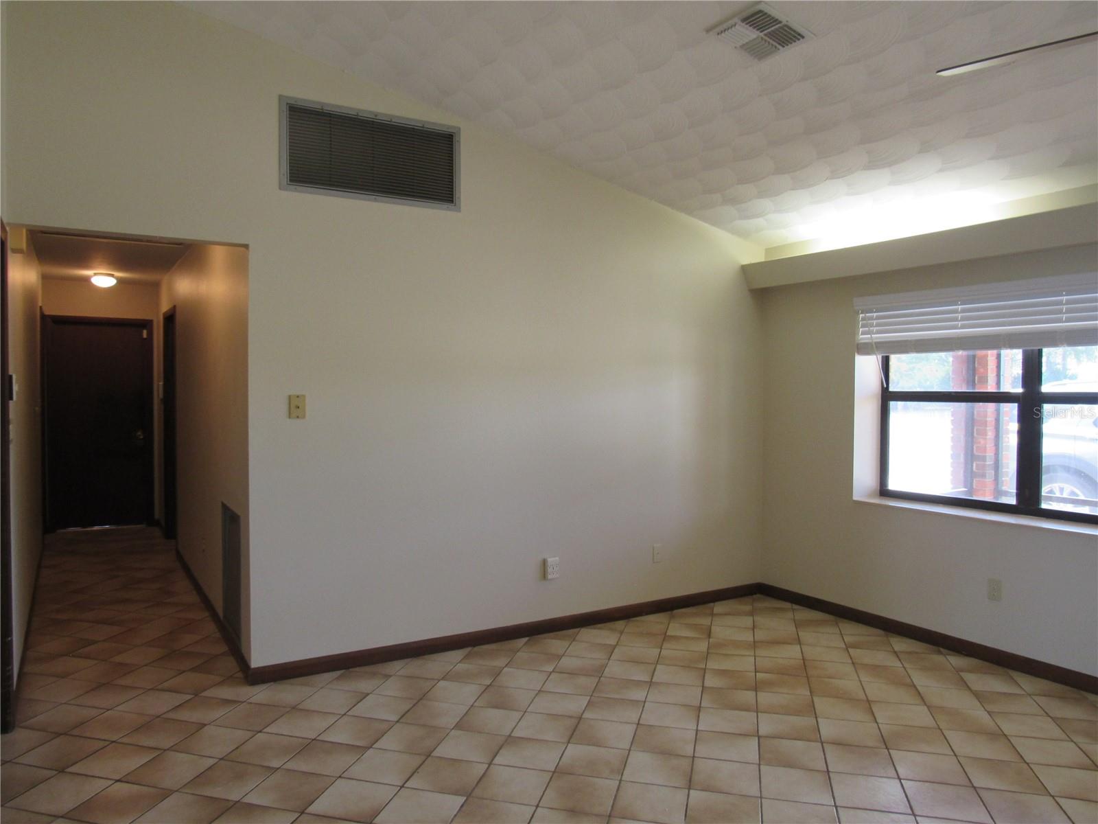 WOEPPEL LANDING - Residential