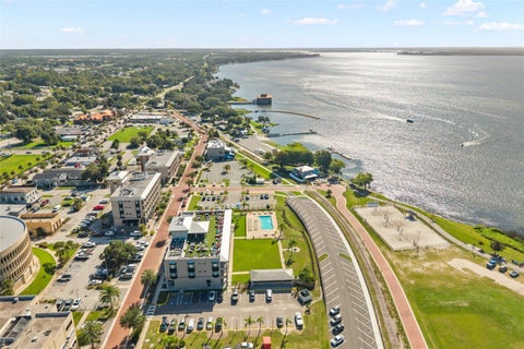 Tiny photo for 305 N Sinclair Avenue, Tavares, FL 32778 (MLS # G5118144)