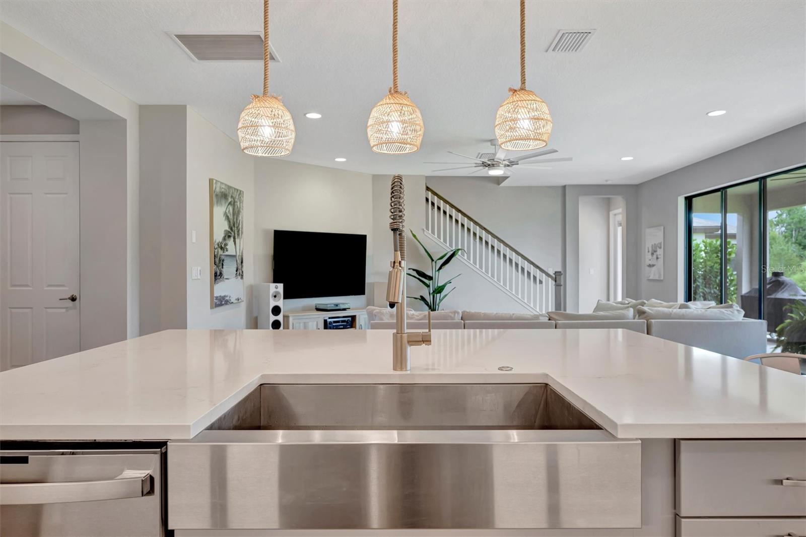9109 WARM SPRINGS CIRCLE