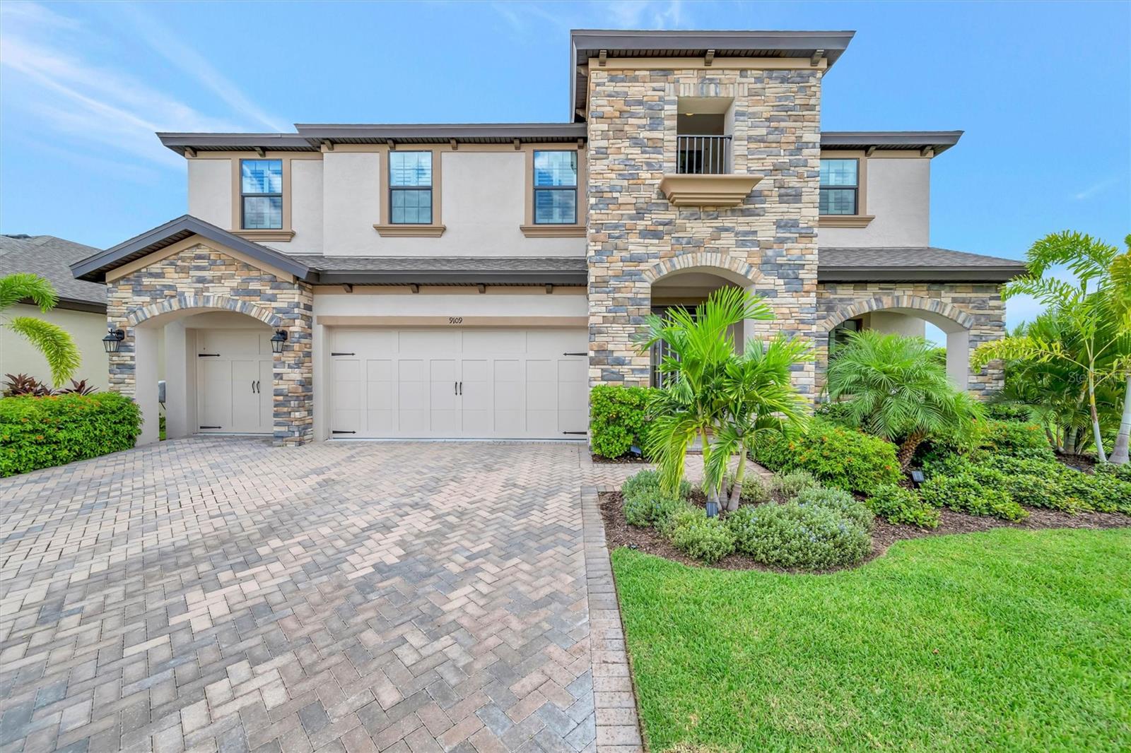 9109 WARM SPRINGS CIRCLE