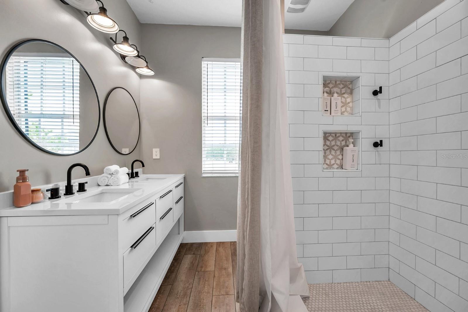 LONGLEAF NEIGHBORHOOD 03 - Residential Lease