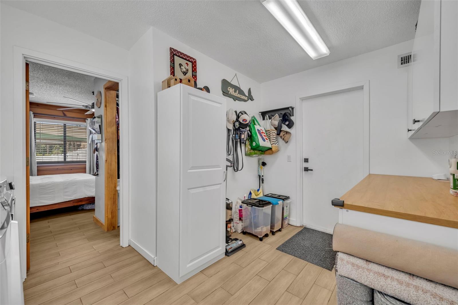 ROSS LAKE SHORES - Residential