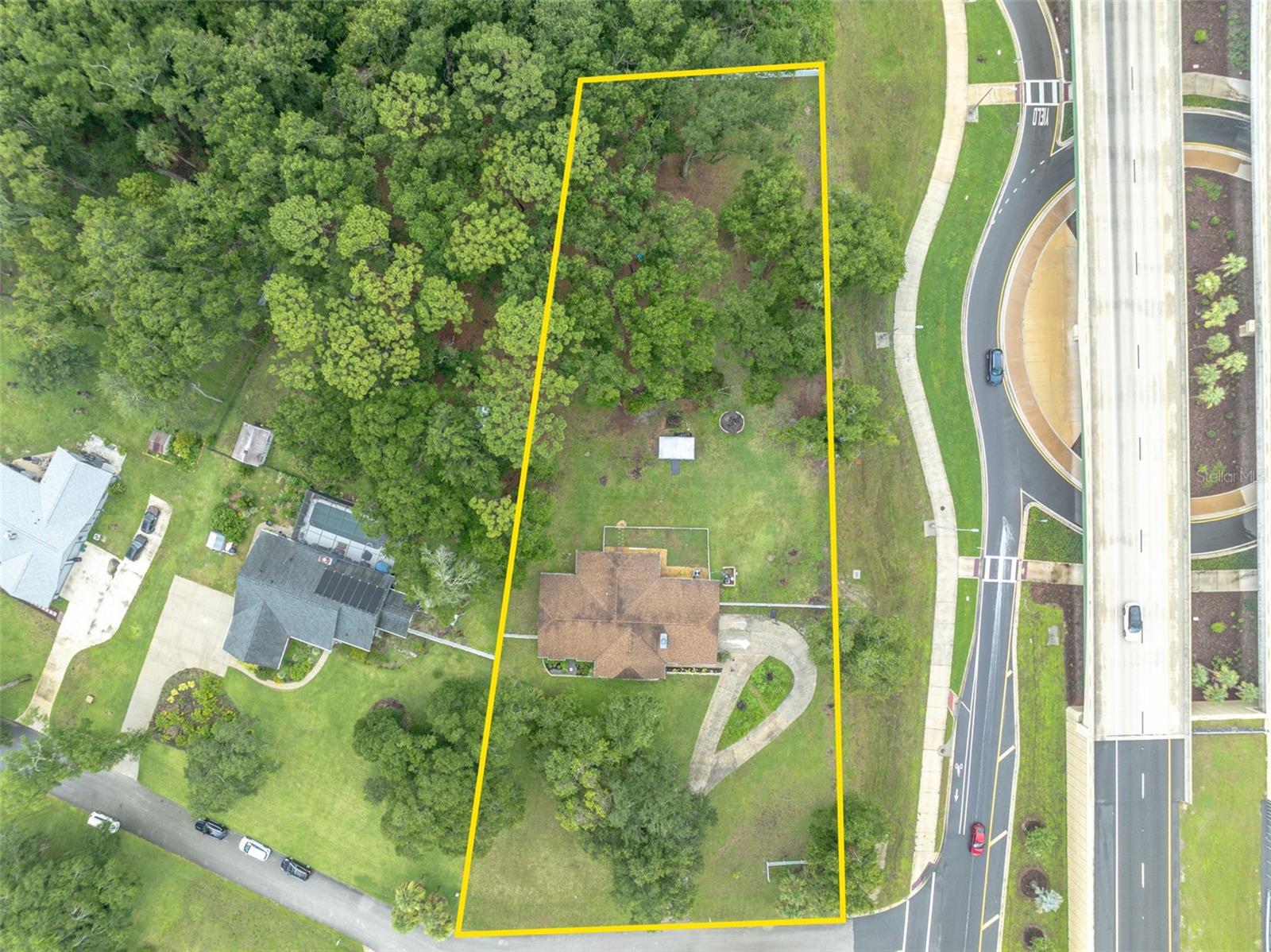 ROSS LAKE SHORES - Residential