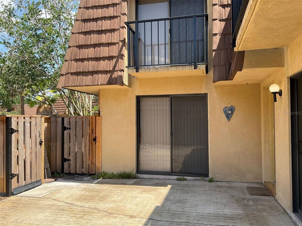 Photo of 5282 Coral Court #620, Orlando, FL 32811 (MLS # O6404297)