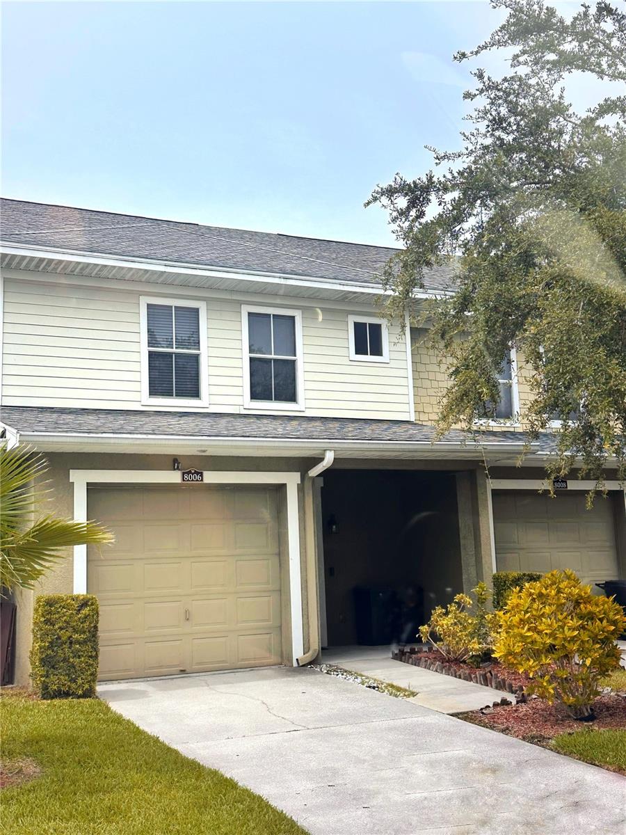 View TAMPA, FL 33610 townhome