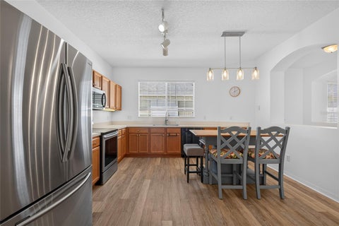 Tiny photo for 25247 Cranes Roost Circle, Leesburg, FL 34748 (MLS # G5119329)