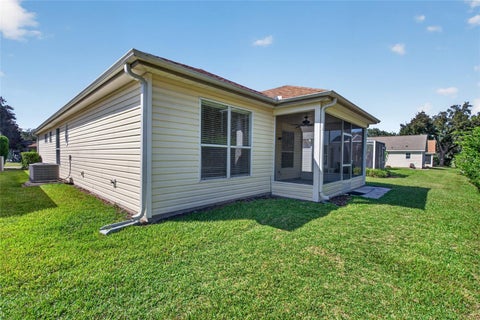 Tiny photo for 25247 Cranes Roost Circle, Leesburg, FL 34748 (MLS # G5119329)