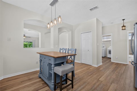 Tiny photo for 25247 Cranes Roost Circle, Leesburg, FL 34748 (MLS # G5119329)