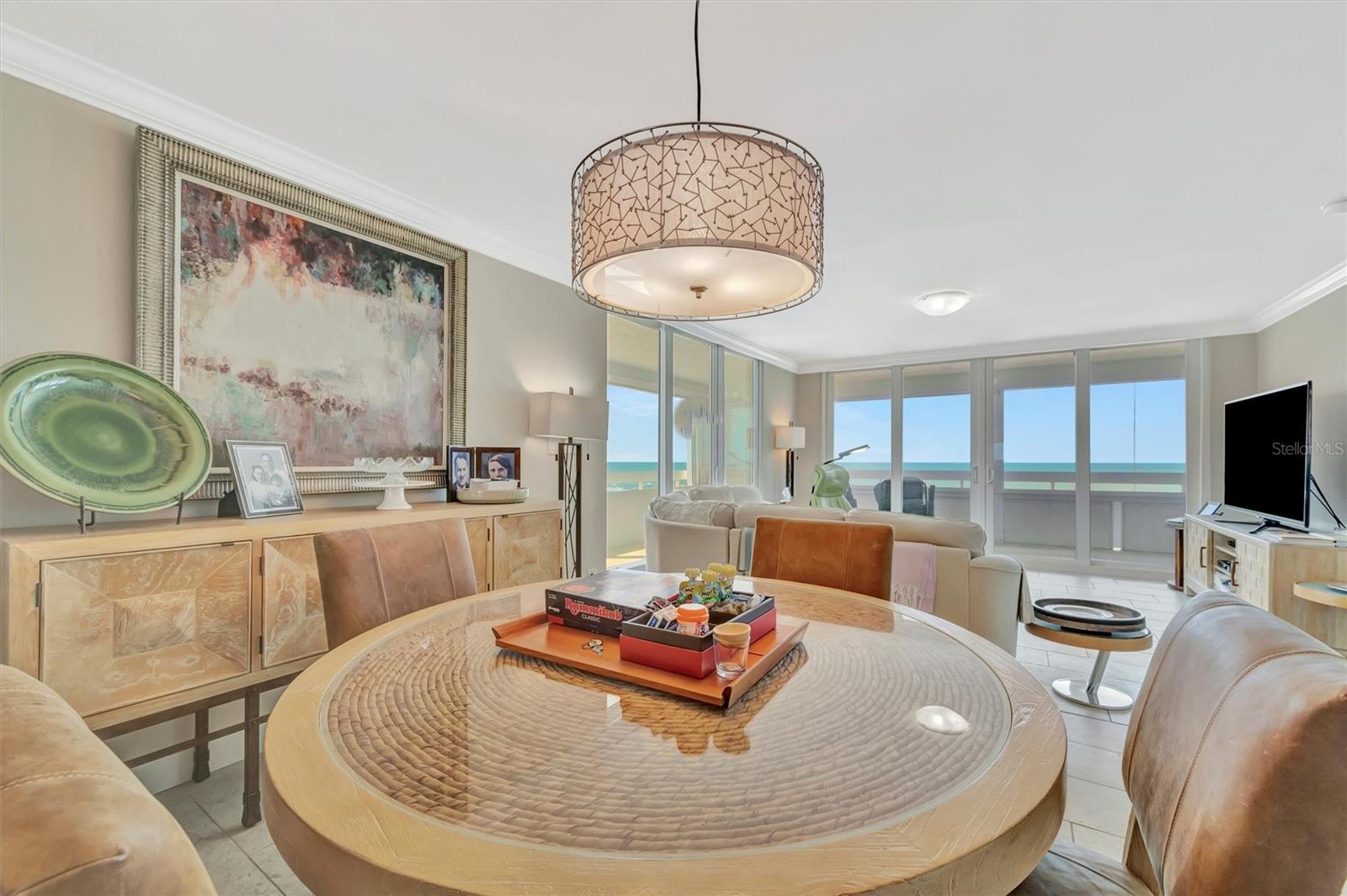 REDINGTON TOWERS 1 CONDO - Residential