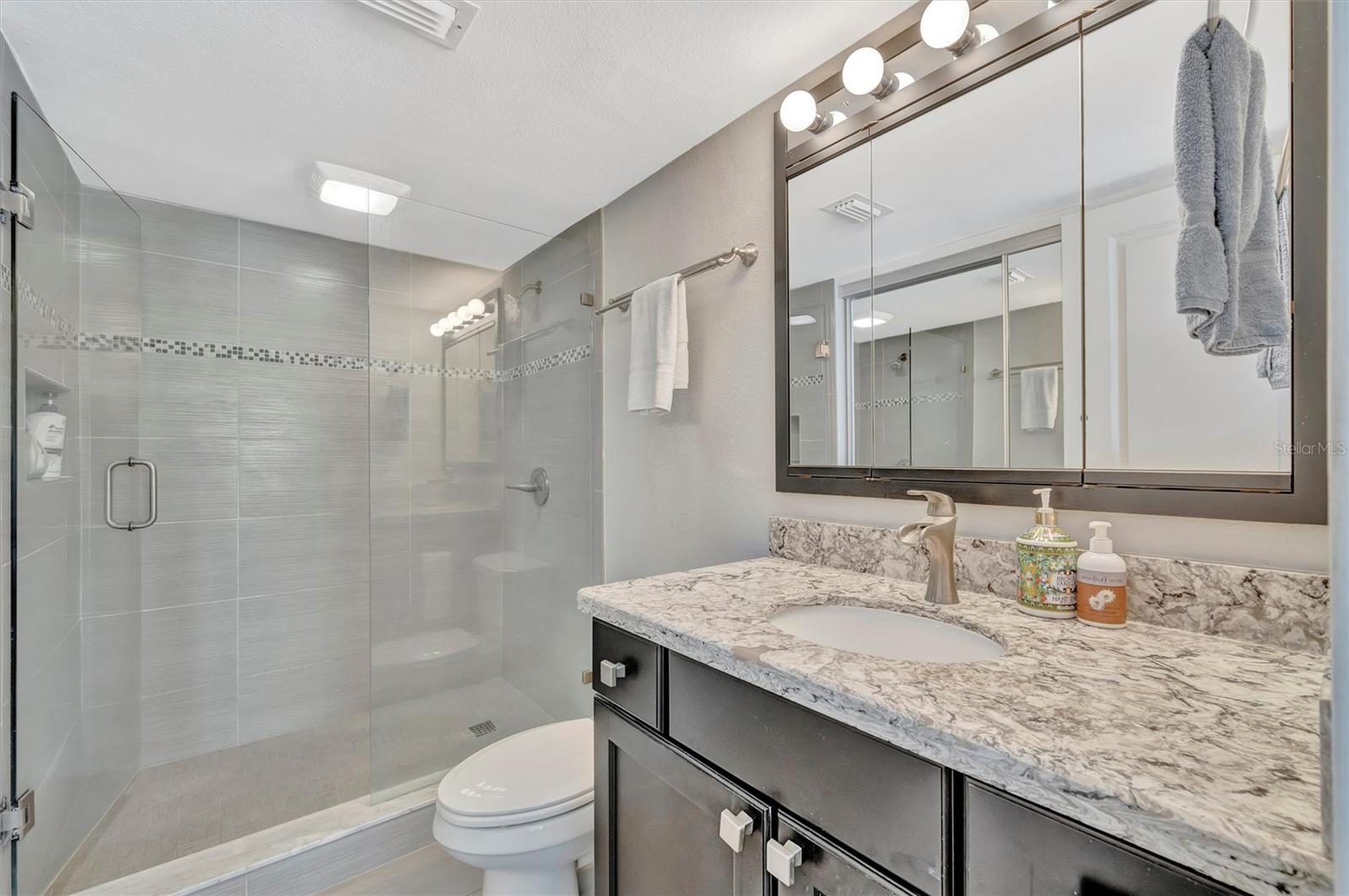 REDINGTON TOWERS 1 CONDO - Residential