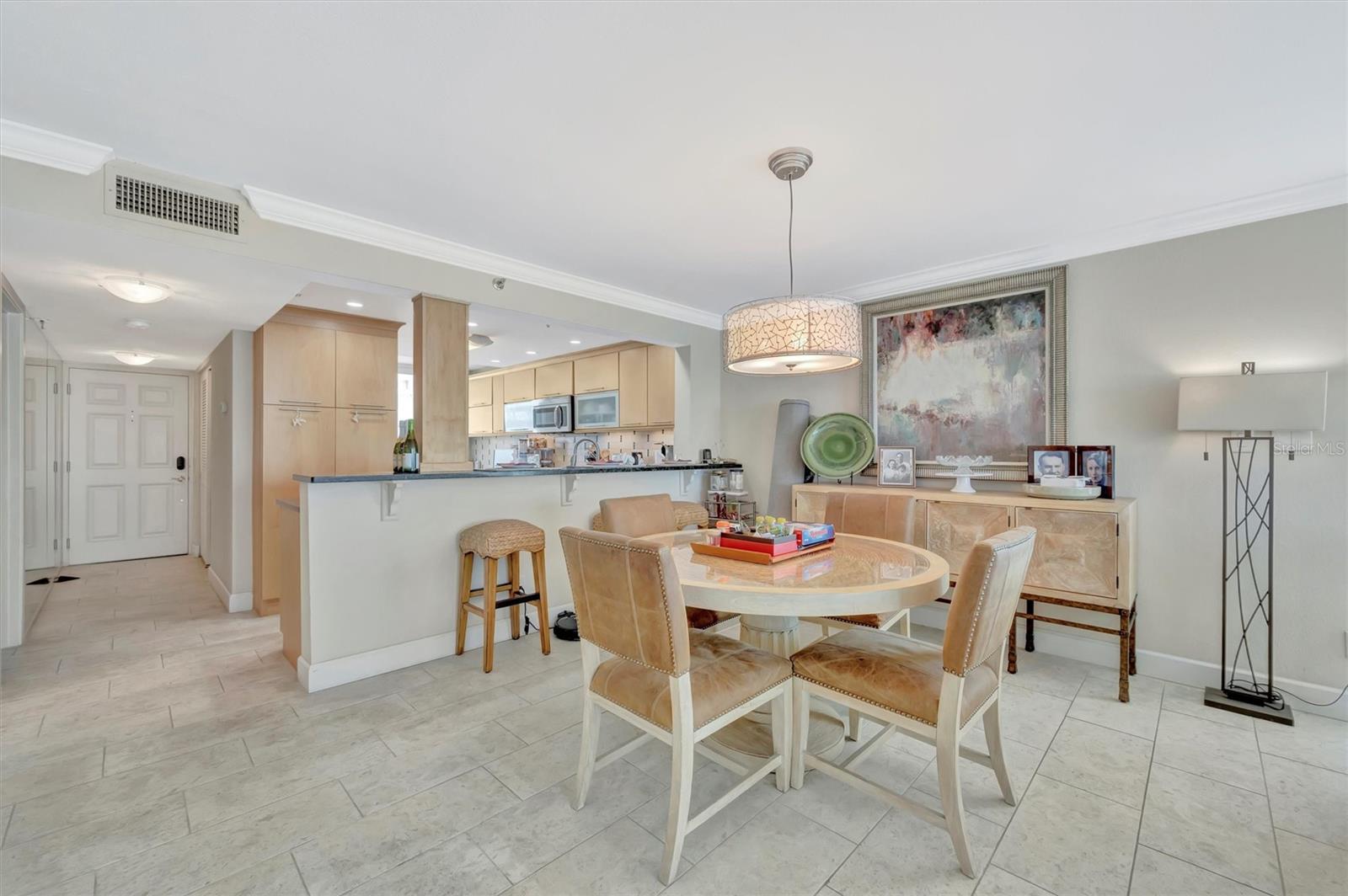 REDINGTON TOWERS 1 CONDO - Residential