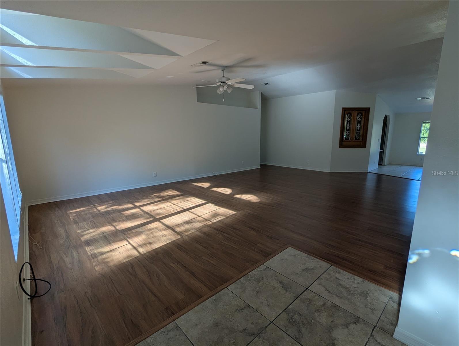 ACREAGE - Residential Lease