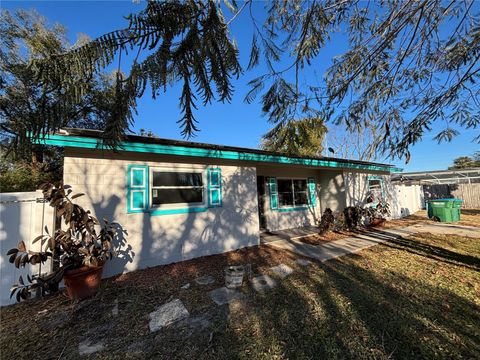 Photo of 710 East Court, Longwood, FL 32750 (MLS # S5137189)