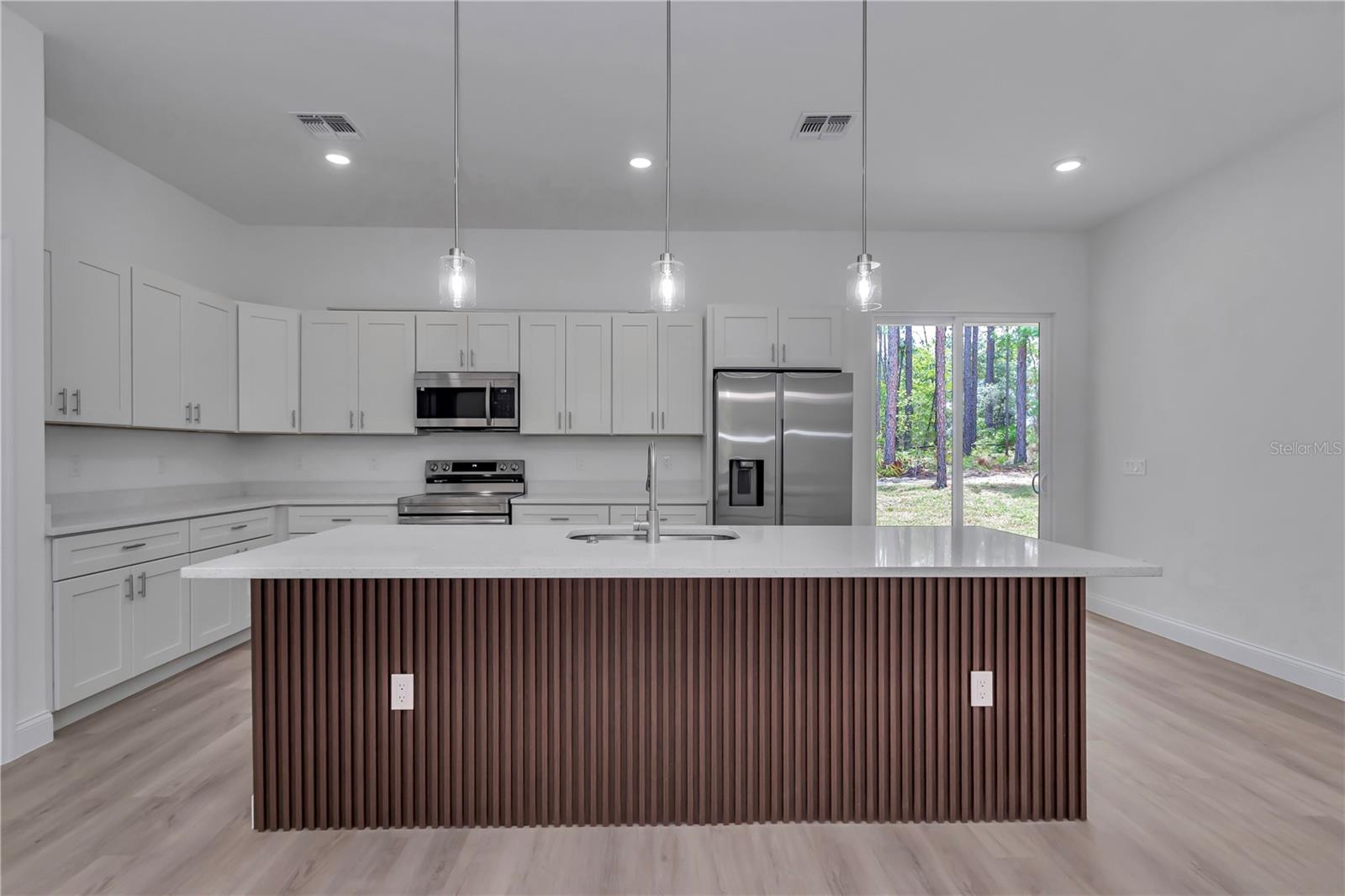 7565 N SANTOS DRIVE