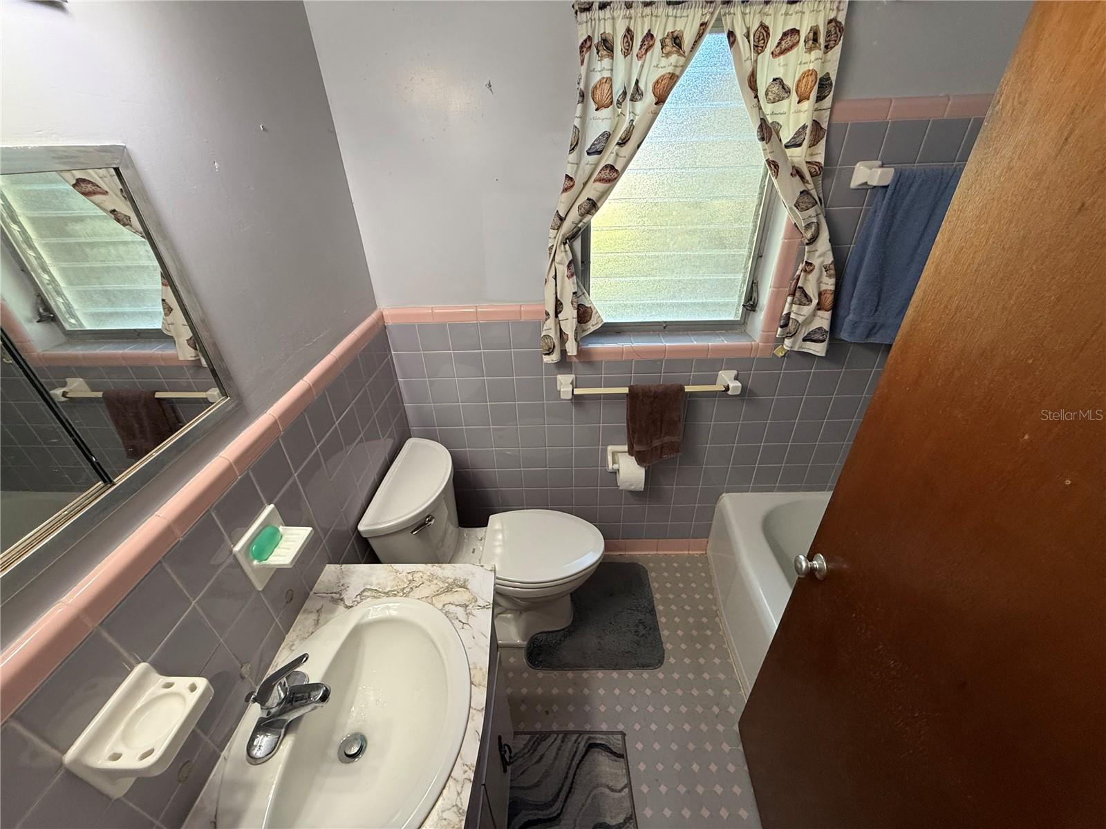 LEESBURG SUNSET TERRACE - Residential