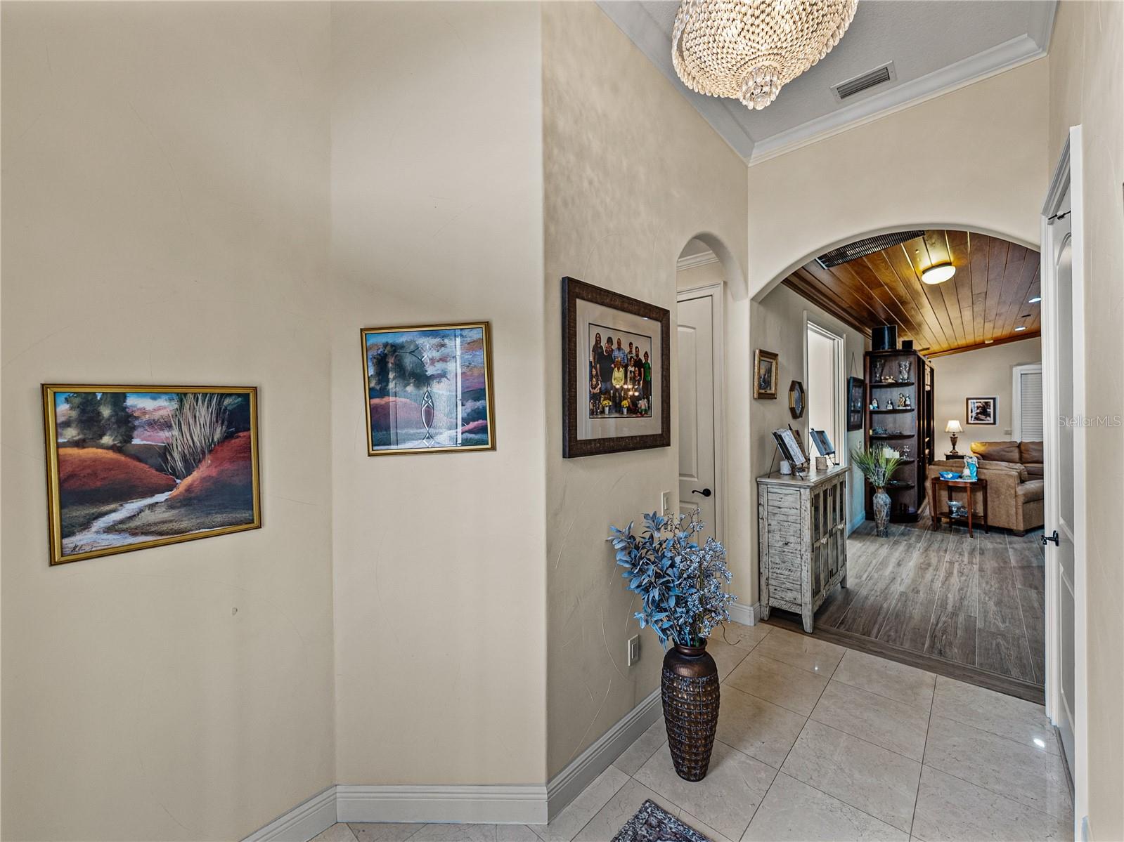 4276 DUNMORE DRIVE
