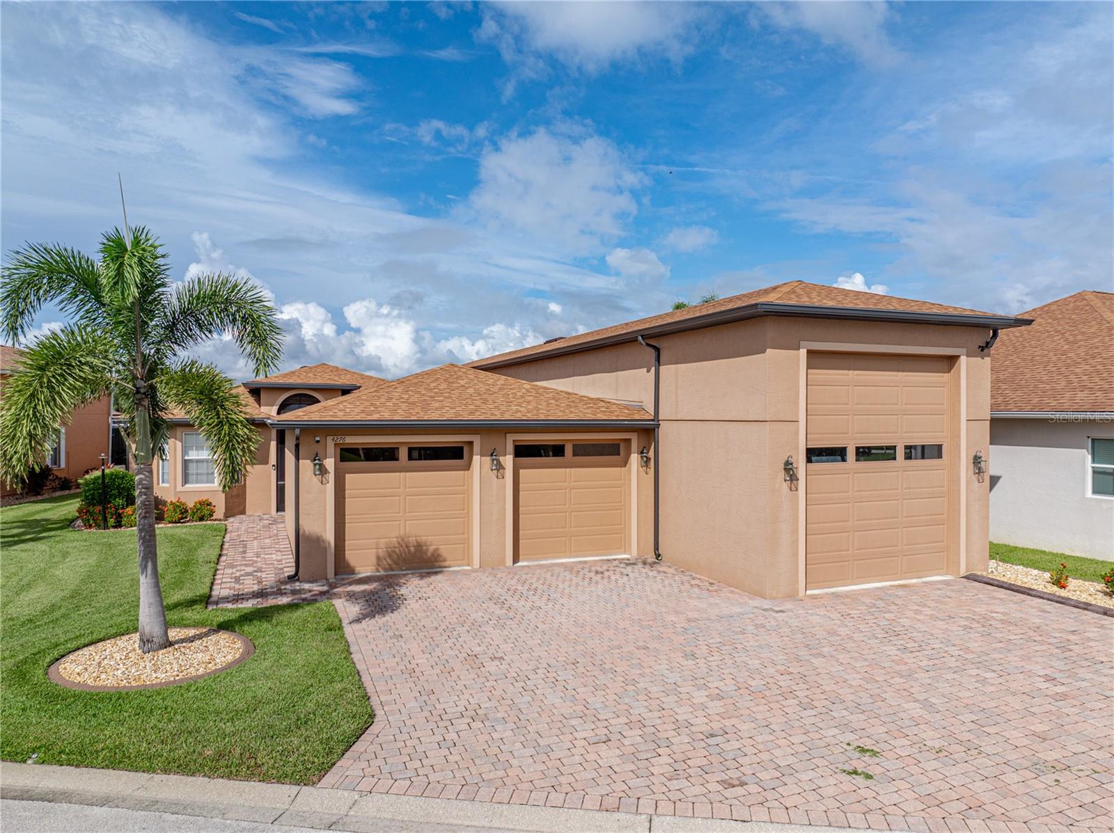 4276 DUNMORE DRIVE