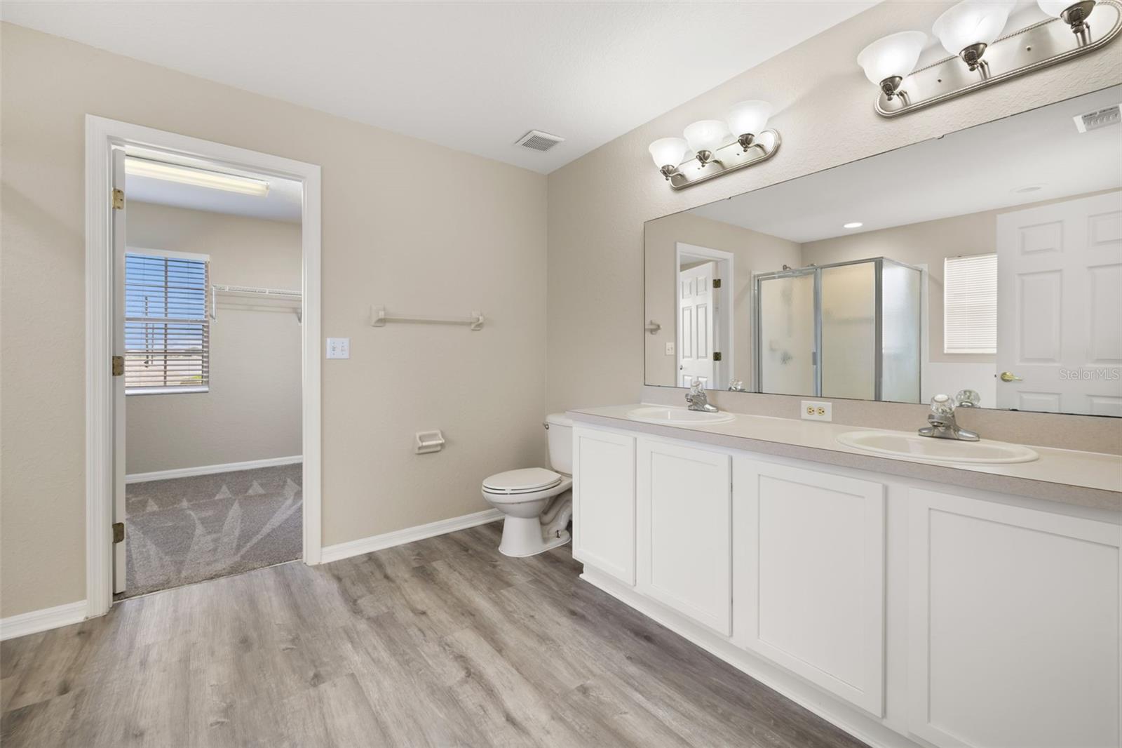 BRENTON MANOR - Residential