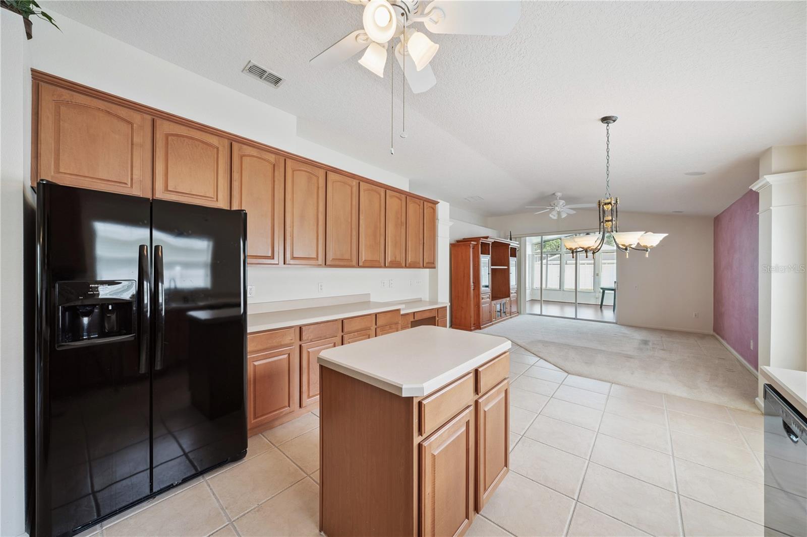 1762 LAUREL BROOK LOOP