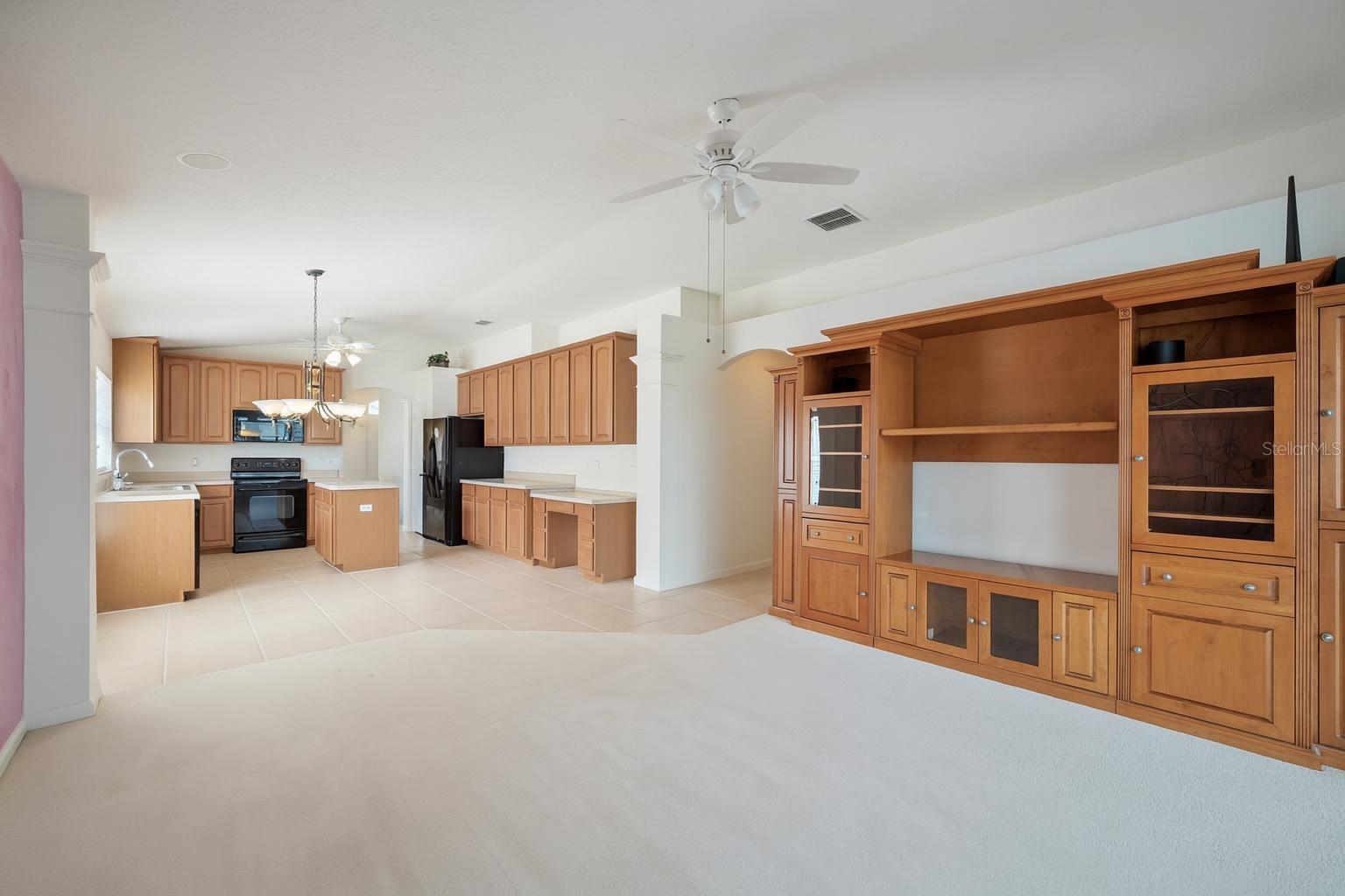 1762 LAUREL BROOK LOOP