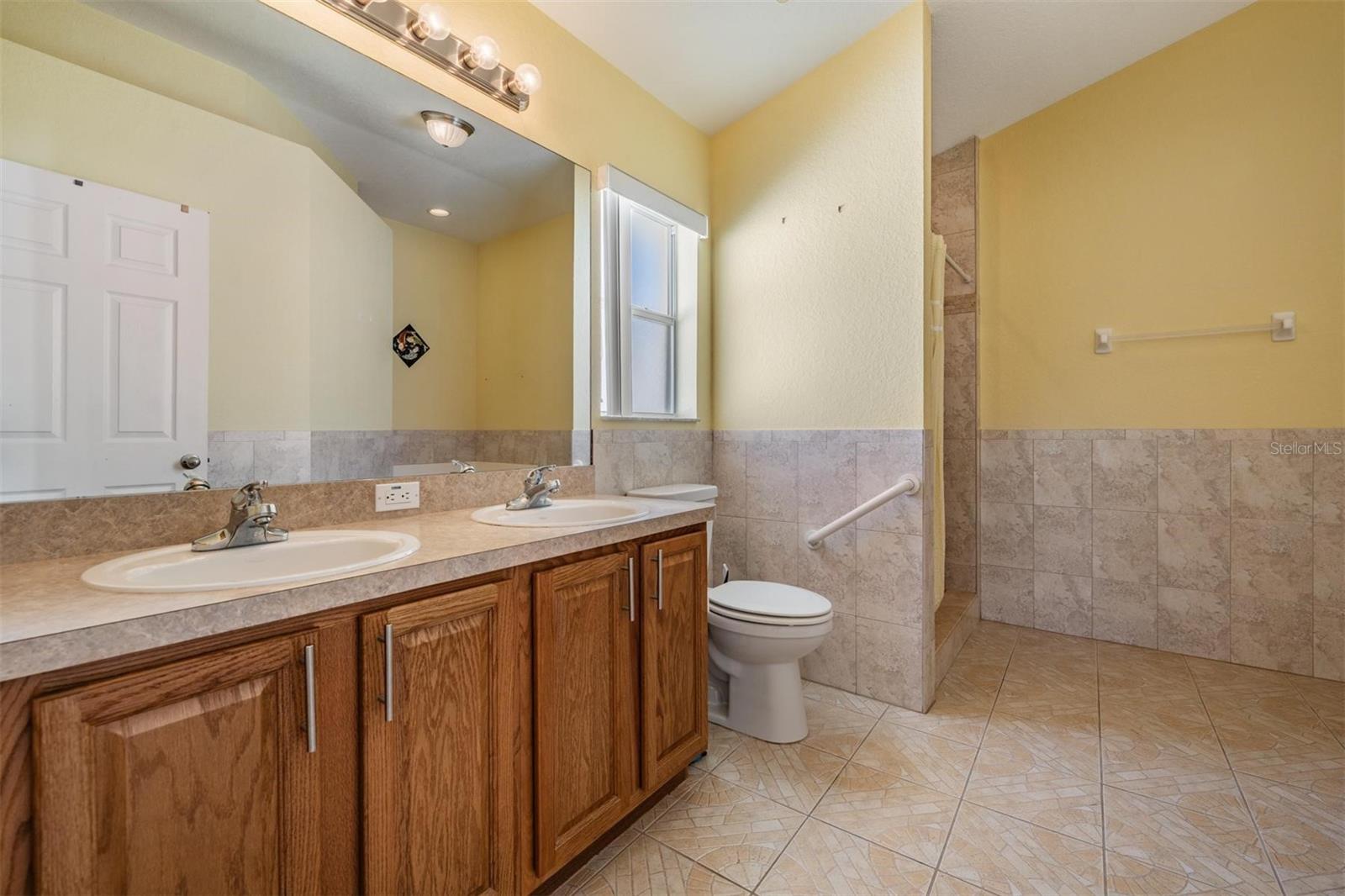 ASBEL ESTATES - Residential