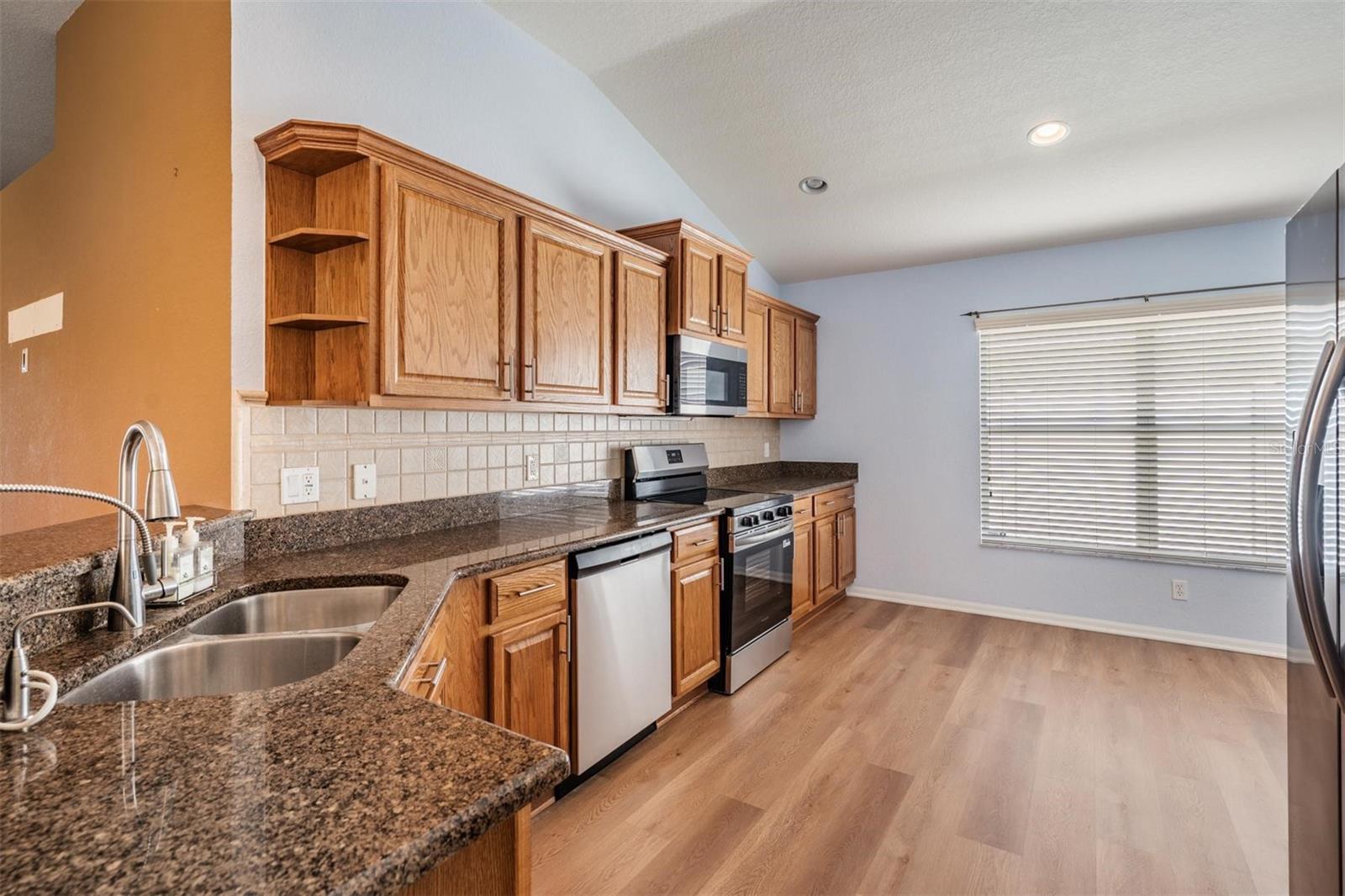 ASBEL ESTATES - Residential