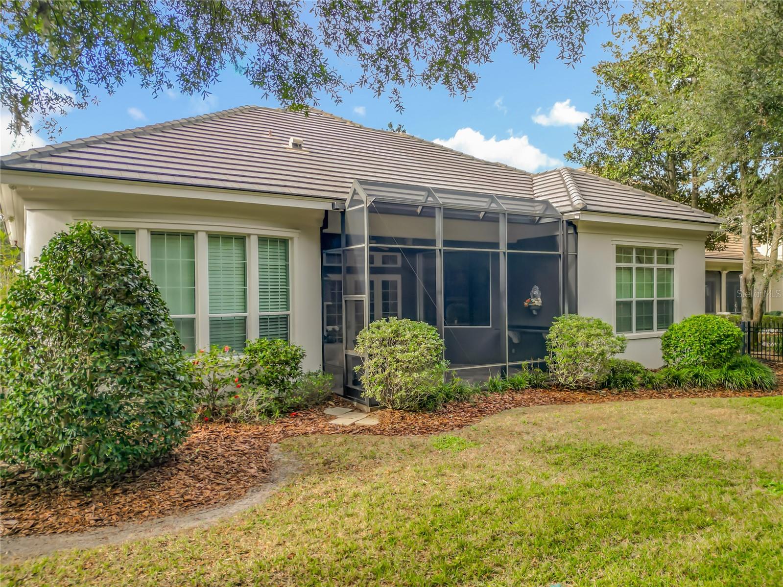 RLR GOLDEN OCALA - Residential