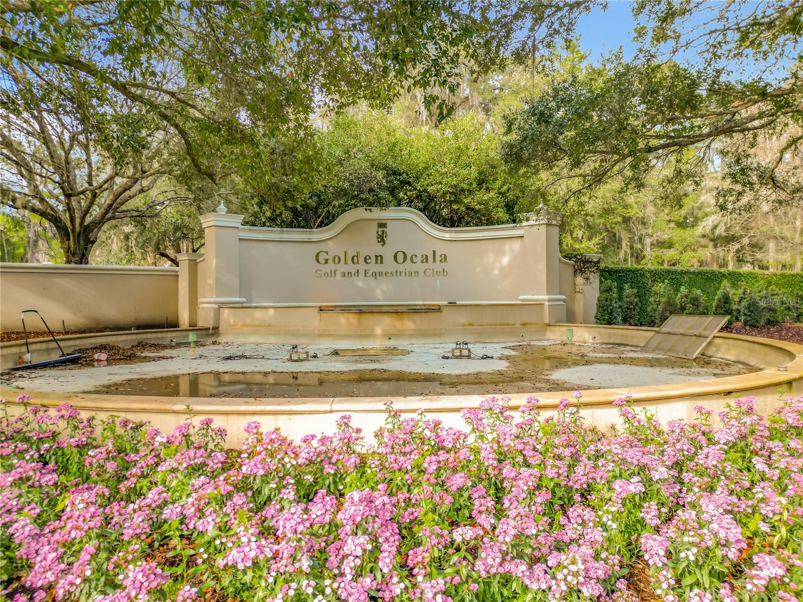 RLR GOLDEN OCALA - Residential