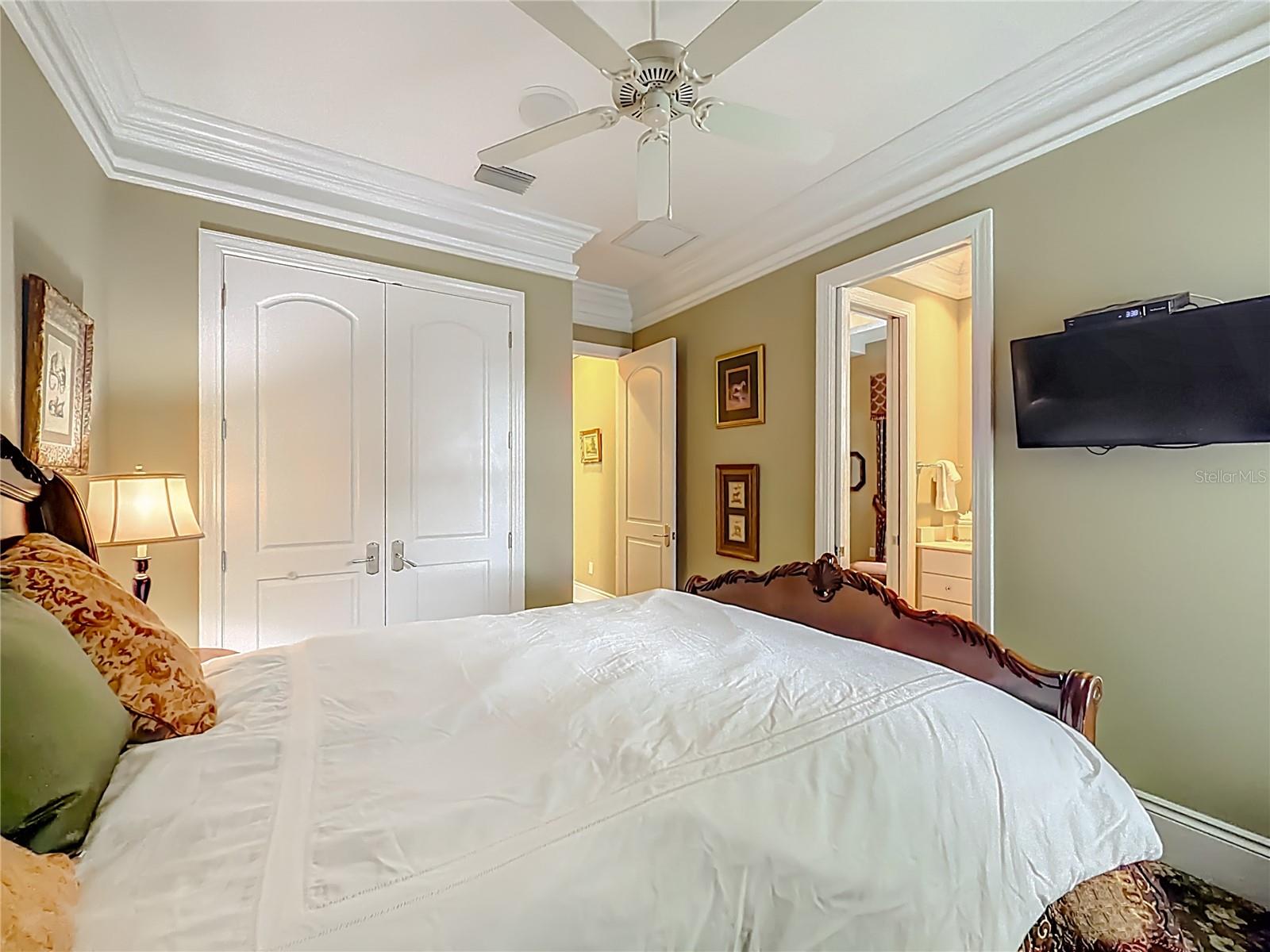 RLR GOLDEN OCALA - Residential