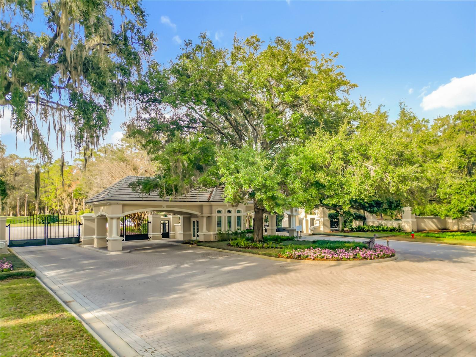RLR GOLDEN OCALA - Residential