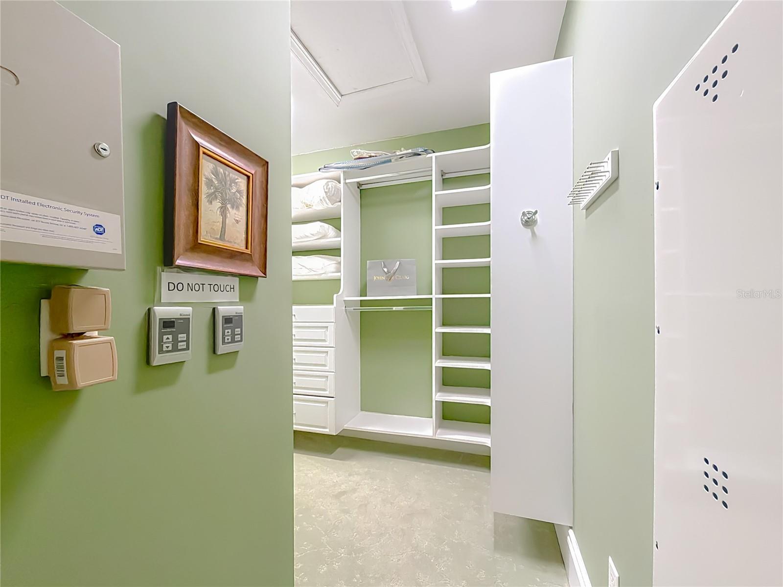 RLR GOLDEN OCALA - Residential