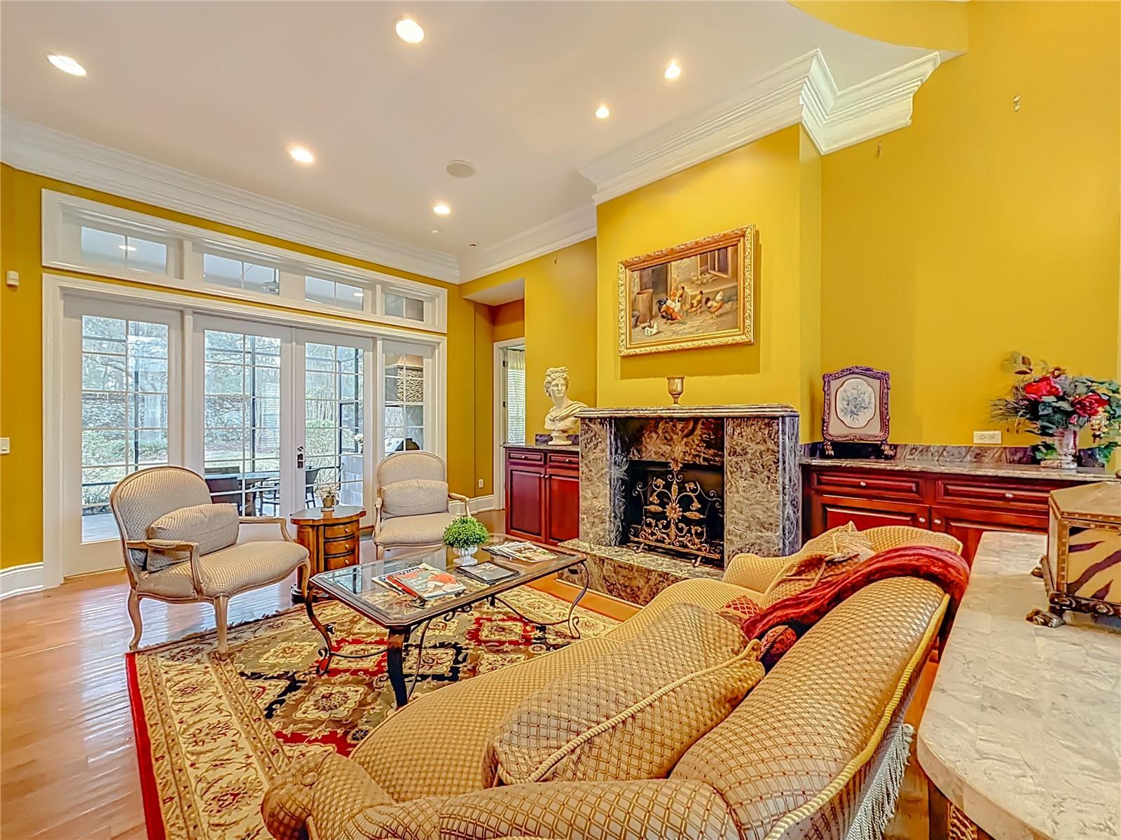 RLR GOLDEN OCALA - Residential