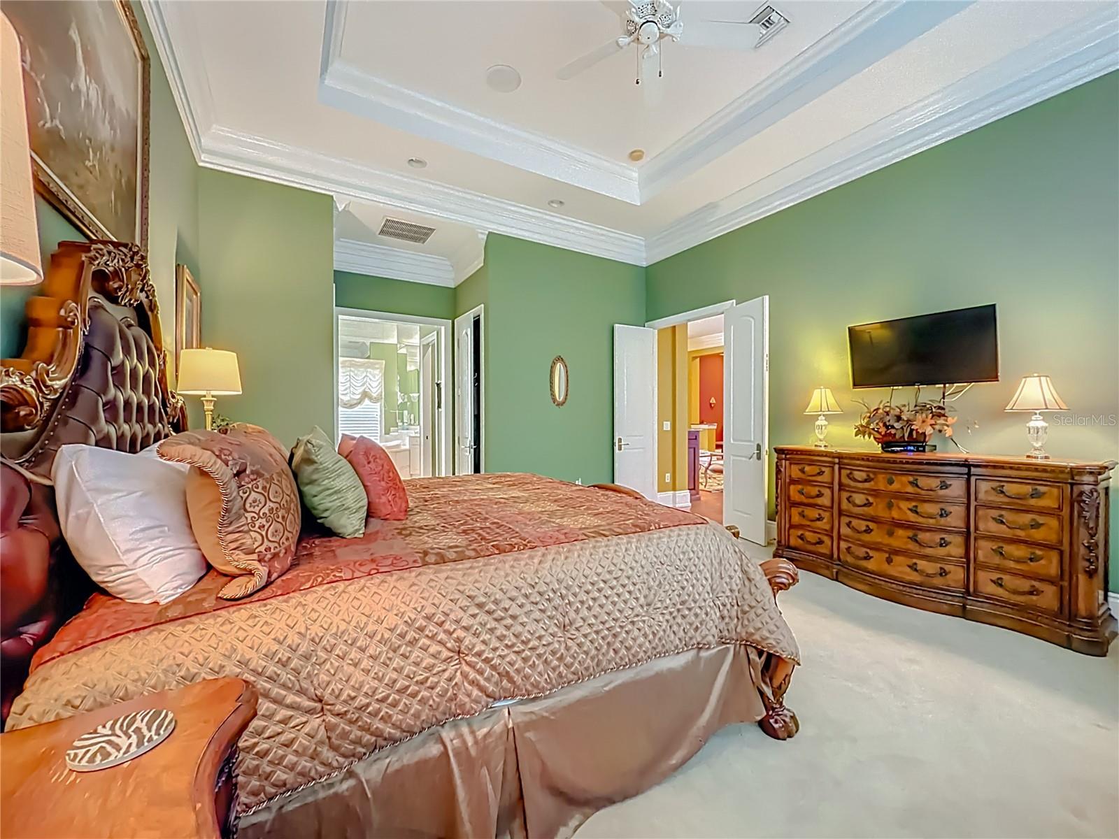 RLR GOLDEN OCALA - Residential